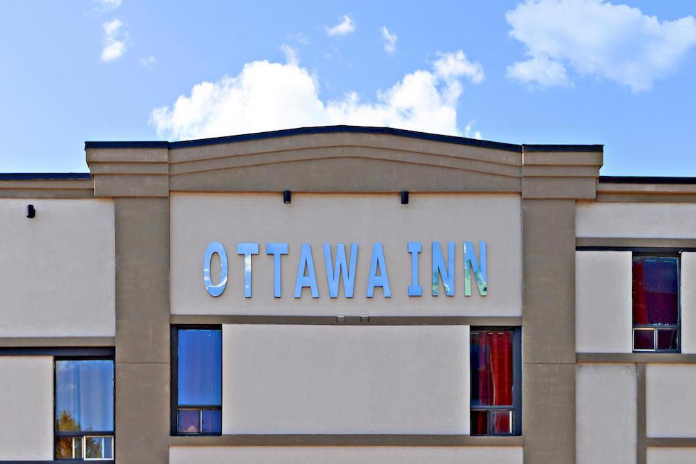 Ottawa Inn Hotel Eksteriør billede